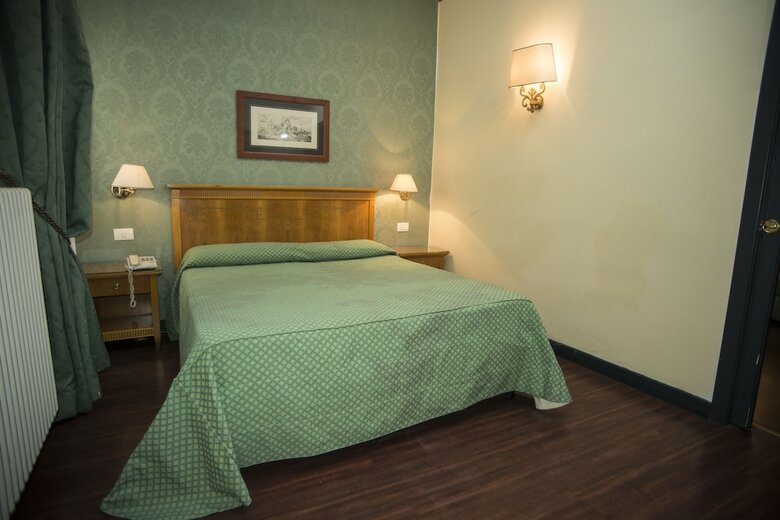 Hotel Del Real Orto Botanico