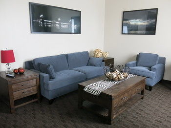 Hotel Days Inn And Suites Lindsay