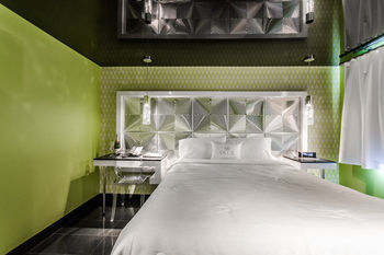 Olux Hotel Motel & Suites