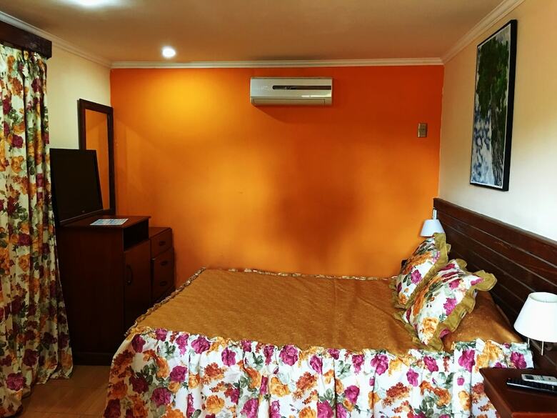 Hotel Carmen