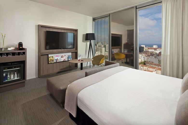 Hotel Meli� Barcelona Sky