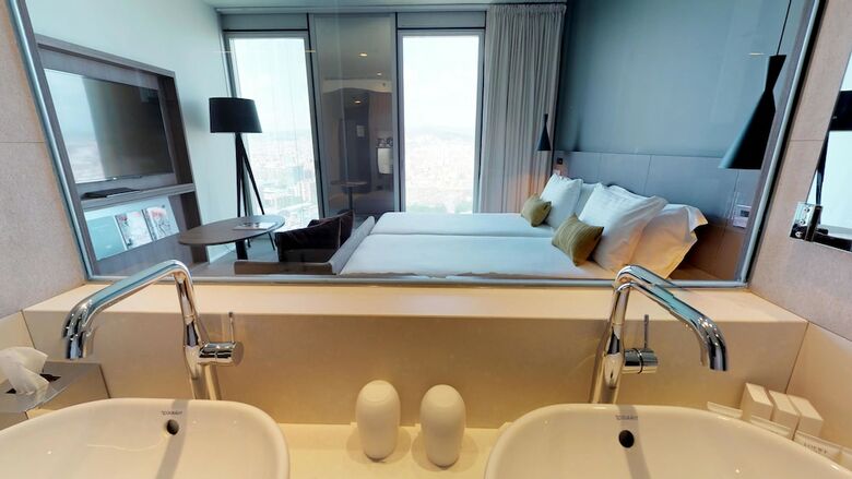 Hotel Meli� Barcelona Sky