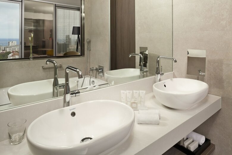 Hotel Meli� Barcelona Sky