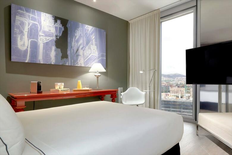 Hotel Meli� Barcelona Sky