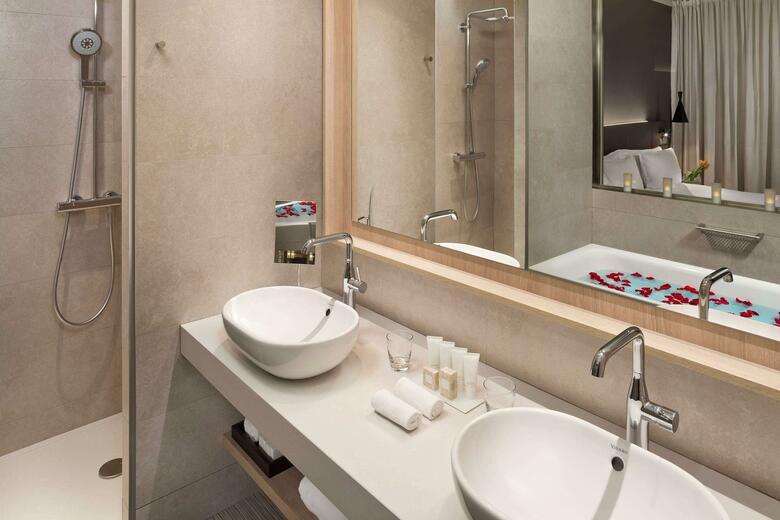 Hotel Meli� Barcelona Sky