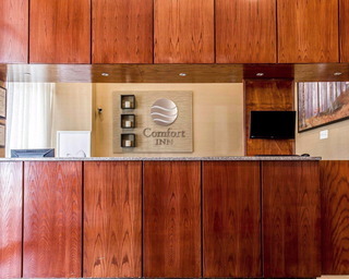 Hotel Comfort Inn