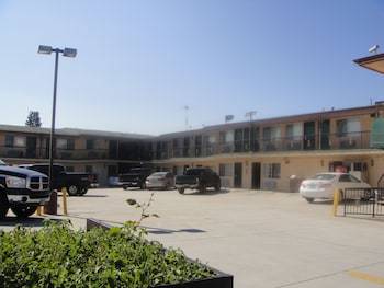Motel Harbor Inn