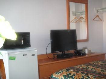 Motel Harbor Inn