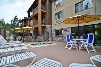 Hotel Comfort Suites Golden West On Evergreen Parkway