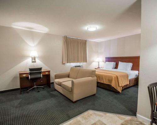 Hotel Suburban Extended Stay