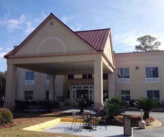 Hotel Comfort Suites Merry Acres