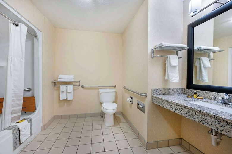 Hotel Best Western Plus Howe Inn