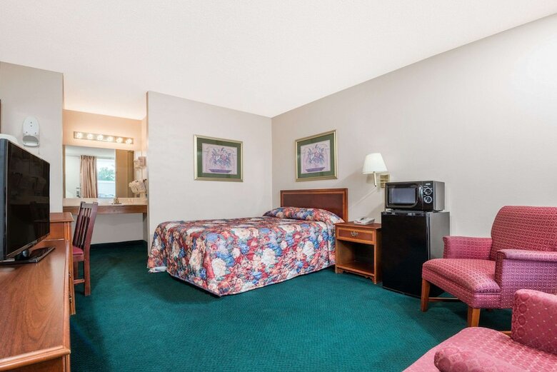 Hotel Knights Inn - Wabash