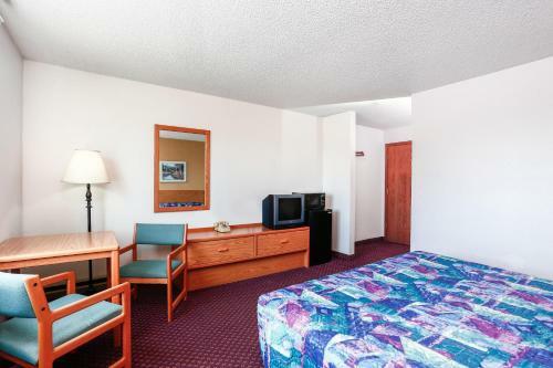 Hotel Travelodge Deer Lodge Montana