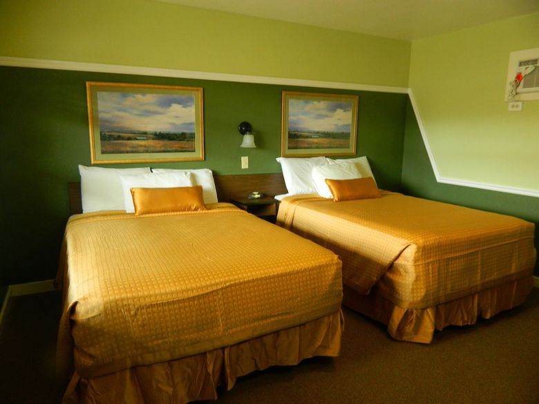 Hotel Country Motor Inn