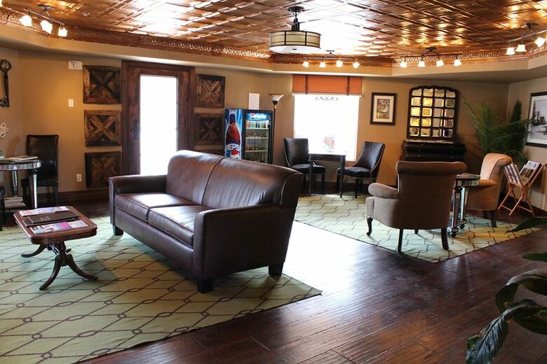 Hotel Historian Inn
