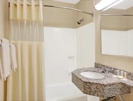Hotel Howard Johnson Bronx Near Stadium