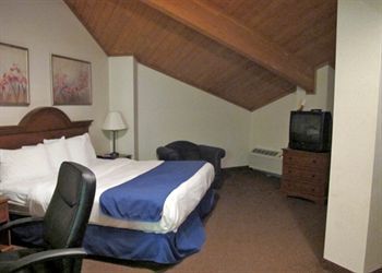 Hotel Heritage Inn And Suites
