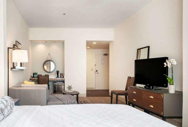 Clarion Grand Boutique Hotel