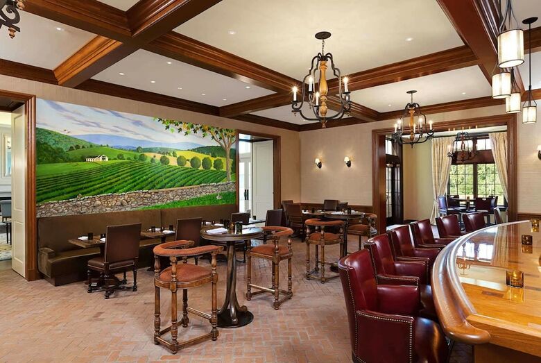 Hotel Salamander Resort And Spa