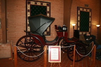 Hotel Douglas Inn & Conference Center