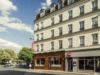 Hotel Ibis Paris Avenue De La Republique