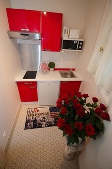 Apartments - Into Paris