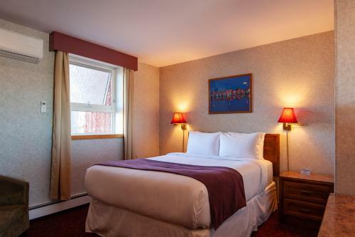 Hotel Dutch Inn