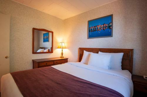Hotel Dutch Inn