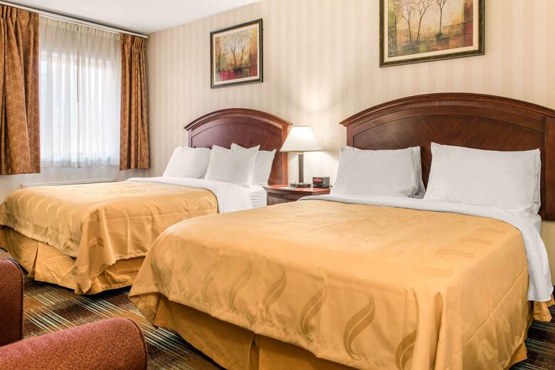 Hotel Quality Inn & Suites