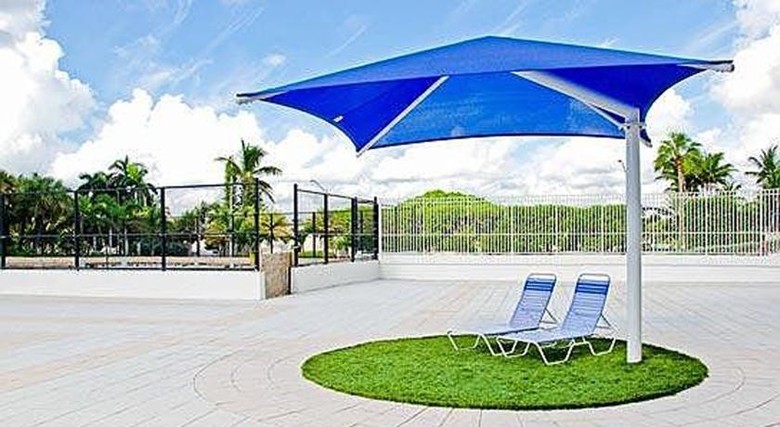 Aparthotel Dw Oceanfront Resort