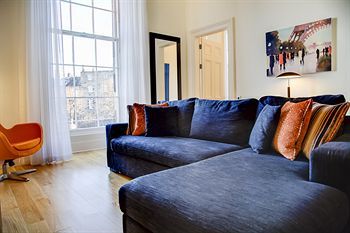 Clarendon Luxury Apartments