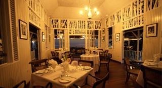 Hotel Strawberry Hill
