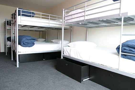 Hostal Base Melbourne St. Kilda