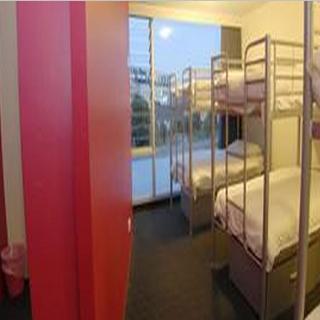Hostal Base Melbourne St. Kilda