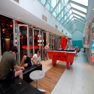 Hostal Base Melbourne St. Kilda
