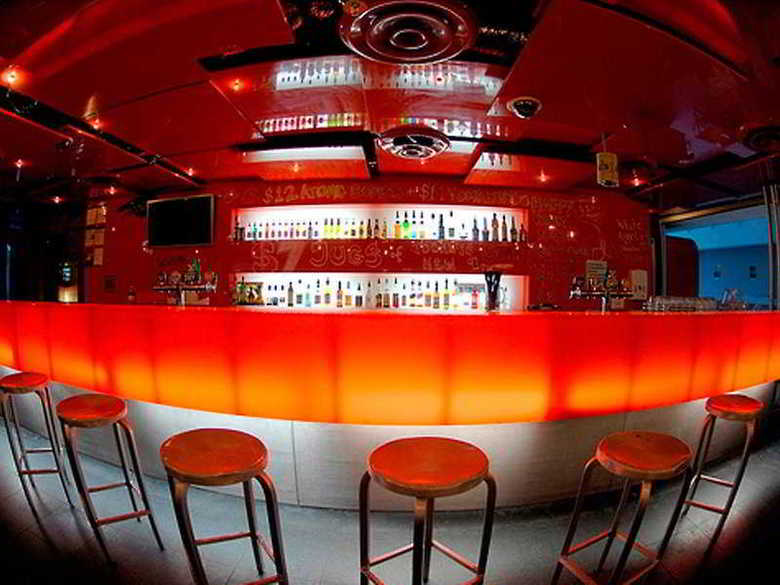 Hostal Base Melbourne St. Kilda