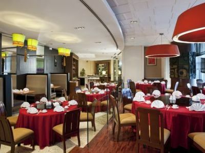 Hotel Crowne Plaza Galleria Manila