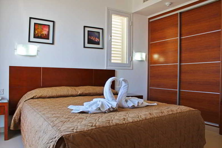 Hotel Theo Sunset Bay Holiday Village