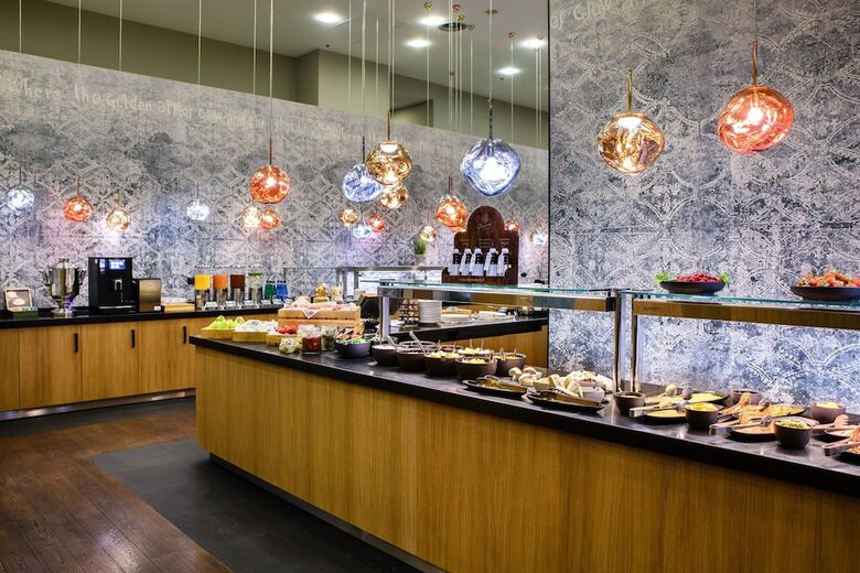 Hotel Courtyard By Marriott Warsaw Airport