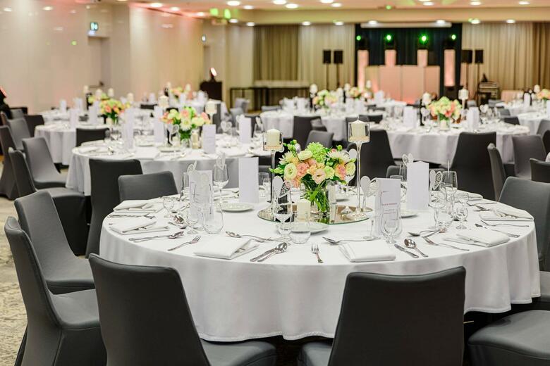 Hotel Courtyard By Marriott Warsaw Airport