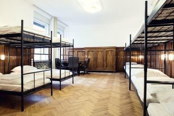 Hostel Tresor