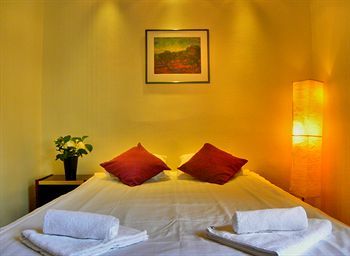 A Marican Hostel & Hotel