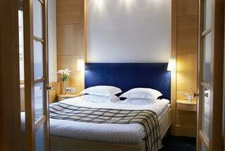 Hotel Riverton