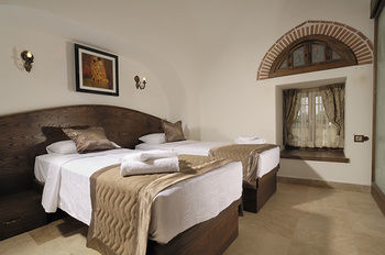 Kanuni Kervansaray Historical Hotel