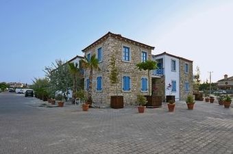 Bay C Hotel