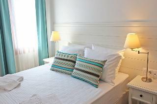 Poseidon Boutique Hotel & Yacht Club
