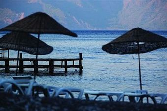 Zeus Kumlub�k Hotel