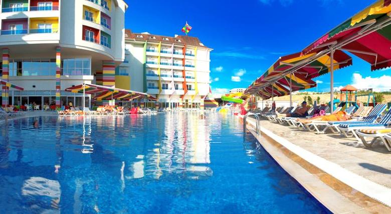 Hotel Ramada Resort Side
