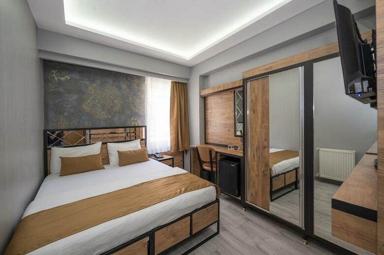 Vizyon City Hotel
